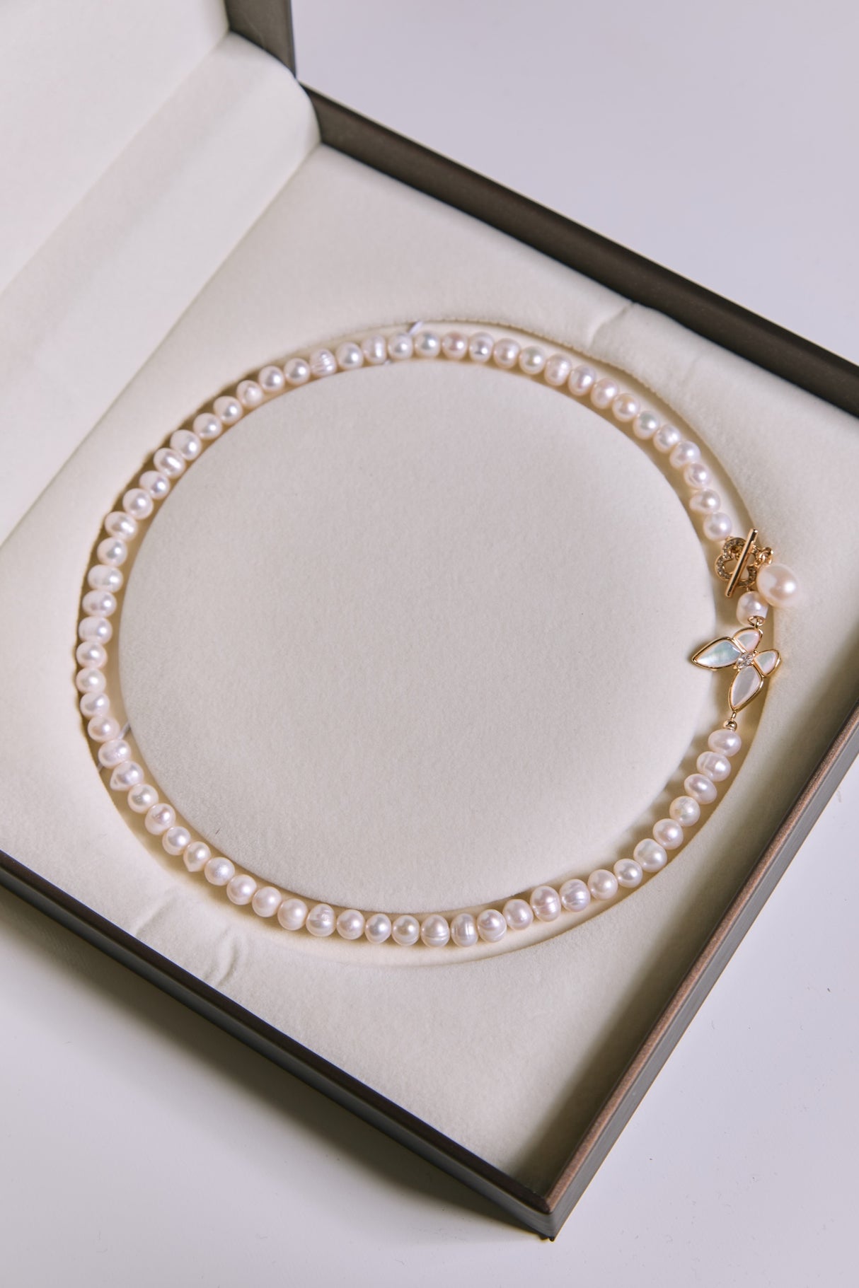 Freshwater Pearl Butterfly Necklace