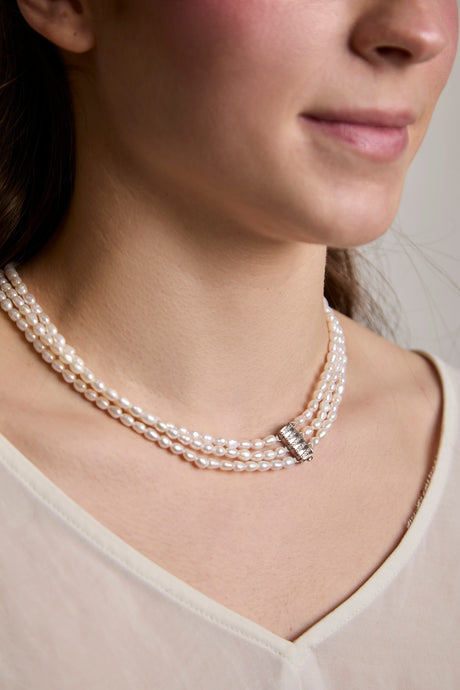 Baroque Pearl Necklace 4–5 mm · Rice Shape · Elegant Edition