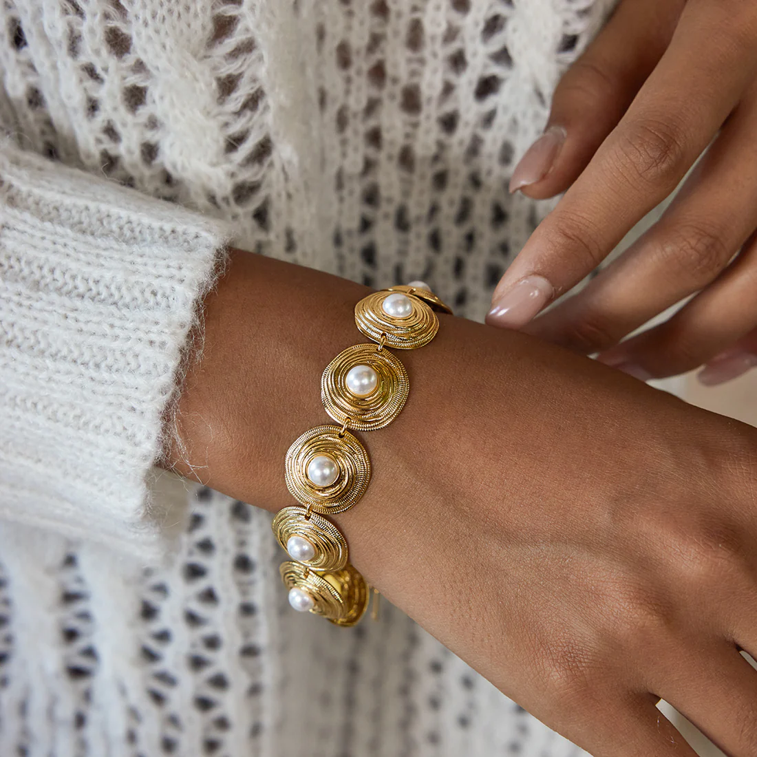 Golden Pearl Bracelet - AURELLE