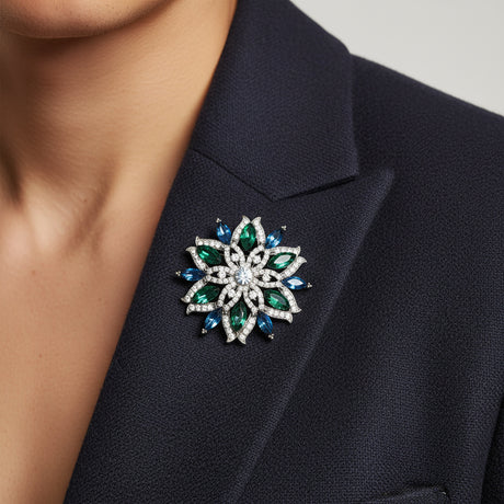 Royal Star Brooch · Silver Crystal