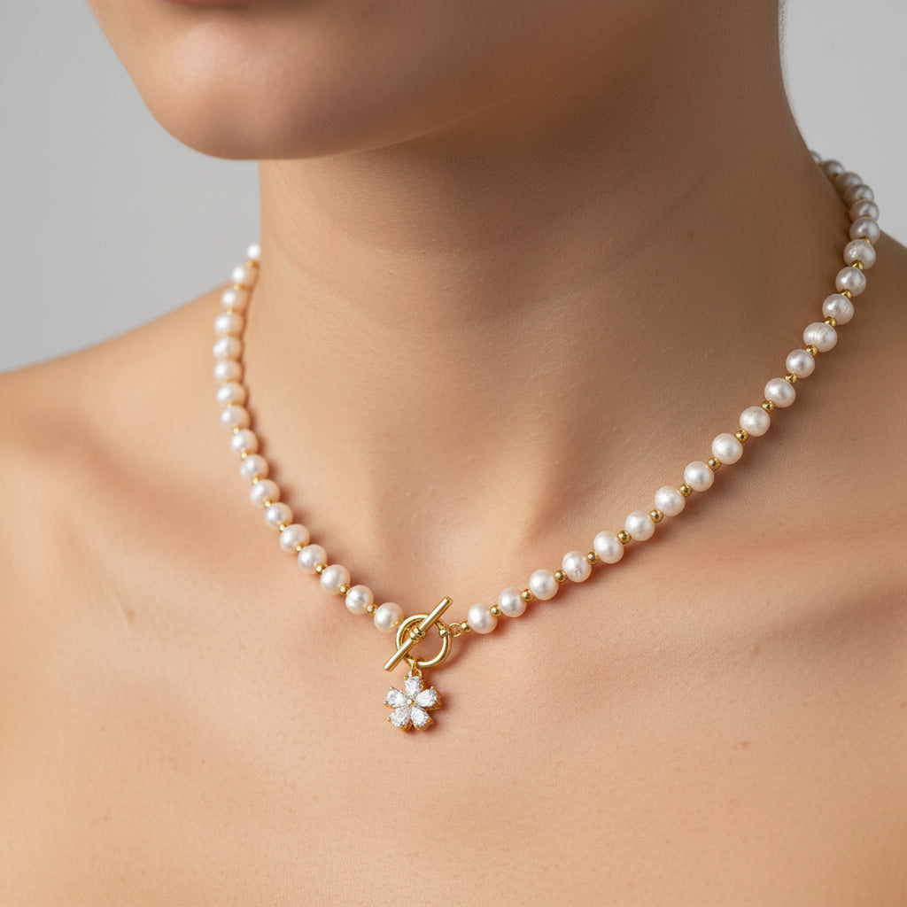 Freshwater Pearl Necklace 6–7 mm · Gold Flash Clasp