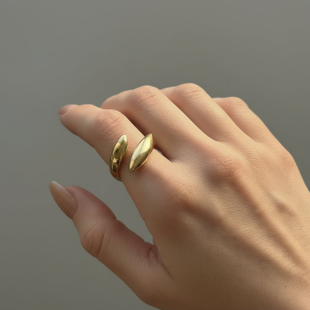 Leaf Twist Ring