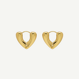 Pendientes dorados Corazón Bold con forma redondeada, acabado pulido y aro seguro, diseño voluminoso y ligero.